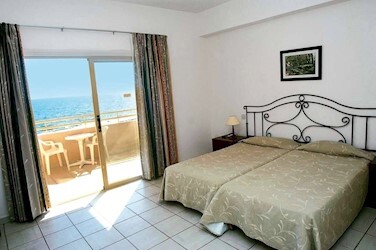 Standard Sea View