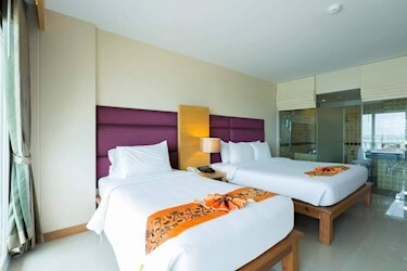 Panorama Room