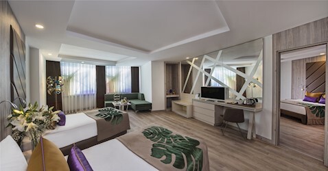 Family Suite Be Family B Land View