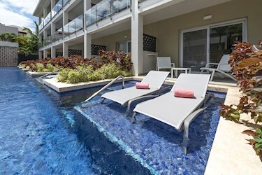 Superior Swim Up