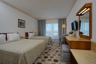 Standard Limited Sea View