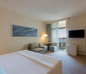 Triple Side Sea View / Triple Sea View