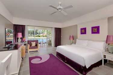 Laguna Poolside Room